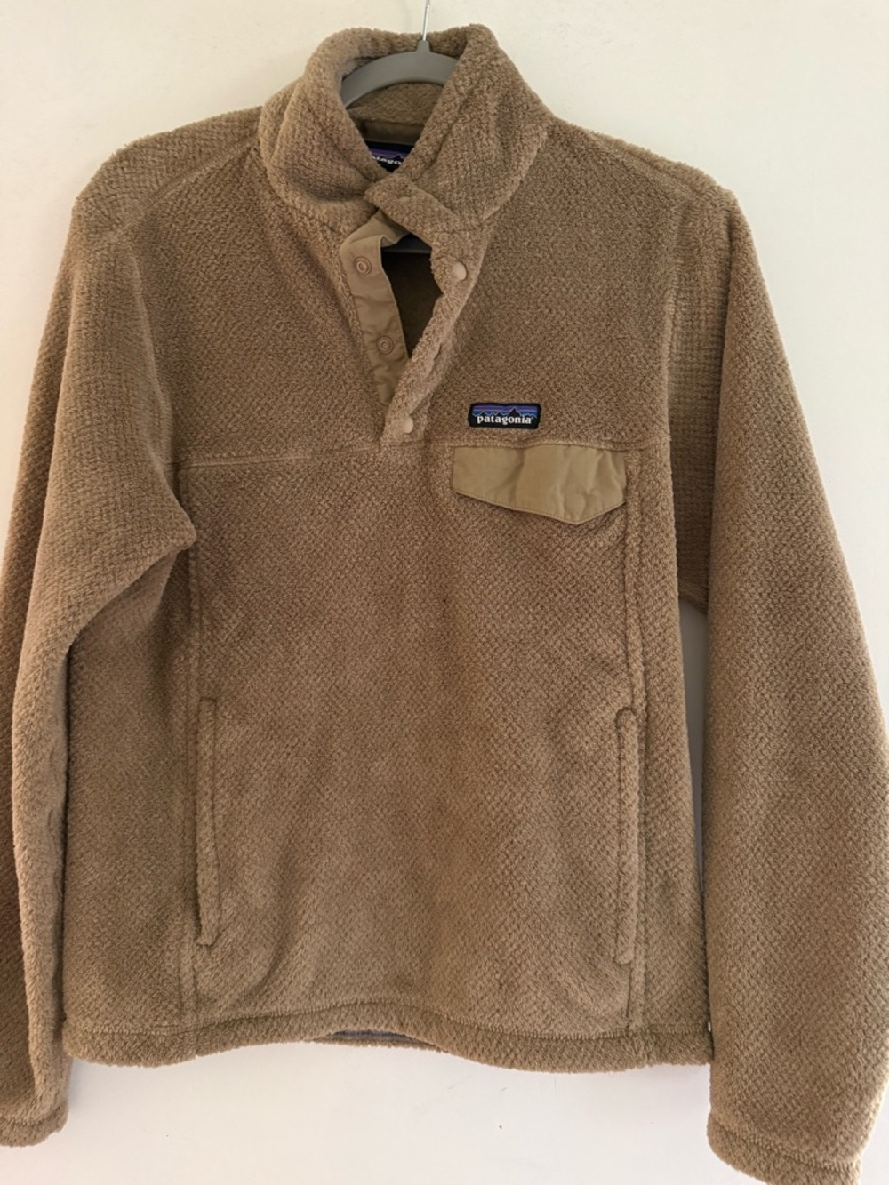 Patagonia Beige/Tan Fleece Snap Pullover